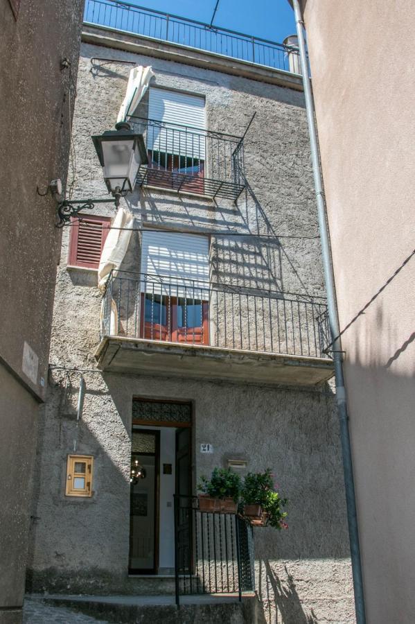 La Casa Della Nonna Villa San Mauro Castelverde Exteriör bild